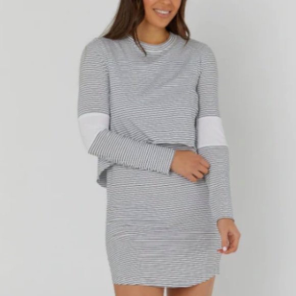 Legoe - Amalfi Pregnancy/Nursing Dress SIZE 4-6. - Picture 2 of 4